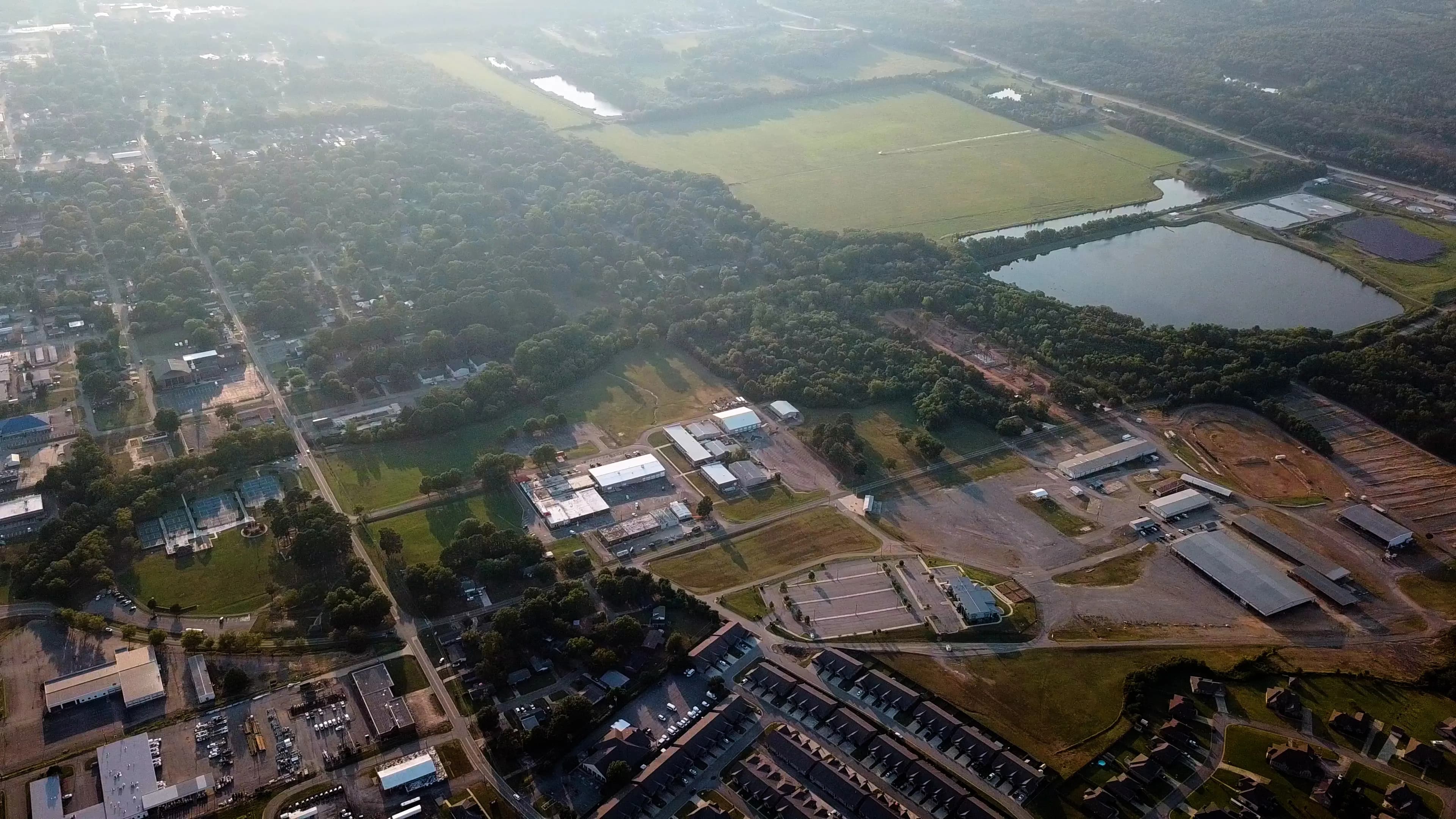 Pickleball/Basketball Courts